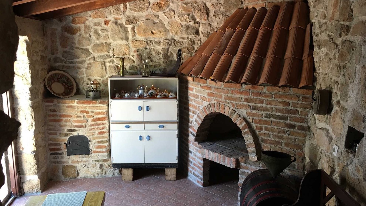 Photo of Others in Rasopasno