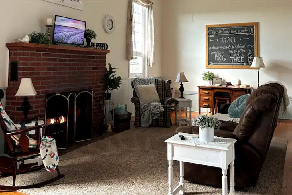 Photo of Livingroom in Lewisburg