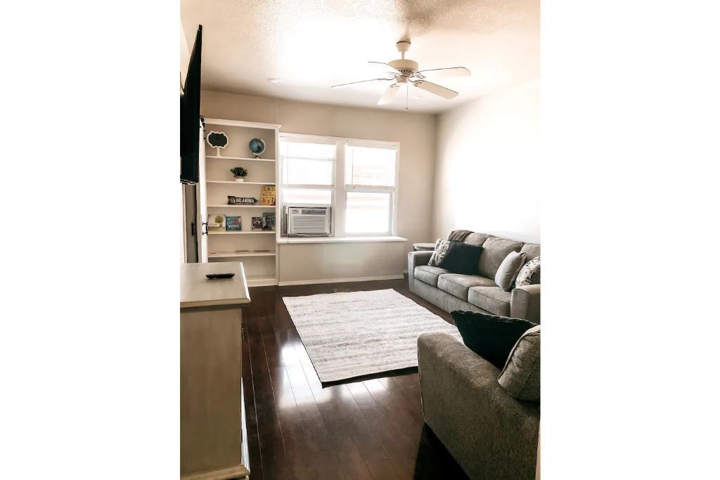 Photo of Others in Bristow