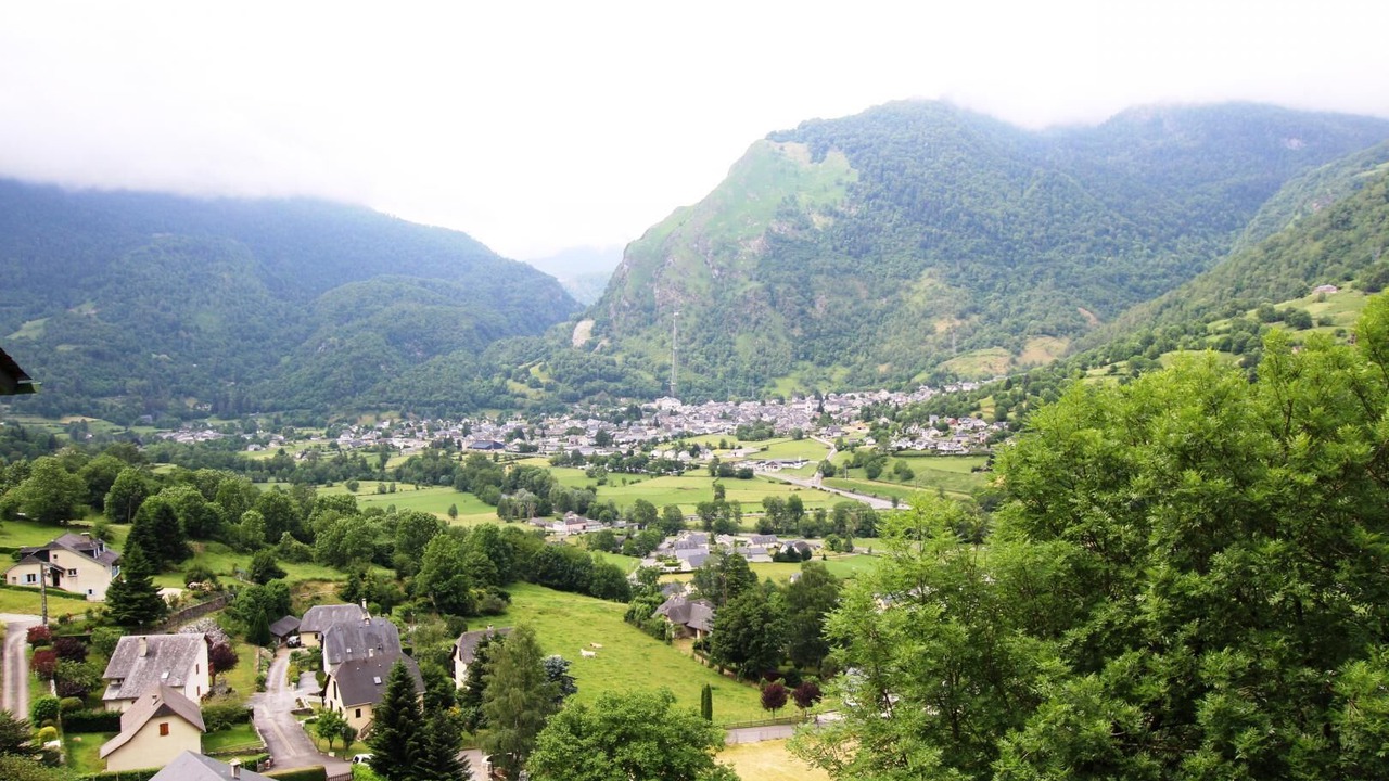 Photo of Outdoor in Louvie-Soubiron