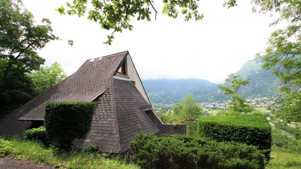 Photo of Outdoor in Louvie-Soubiron