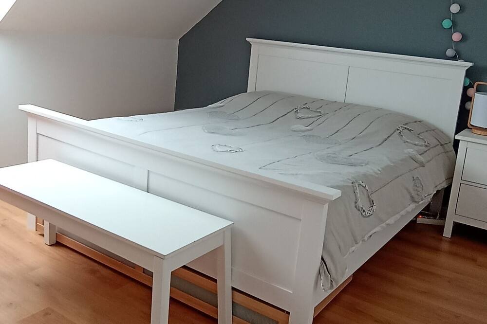 Photo of Bedroom in Montivilliers