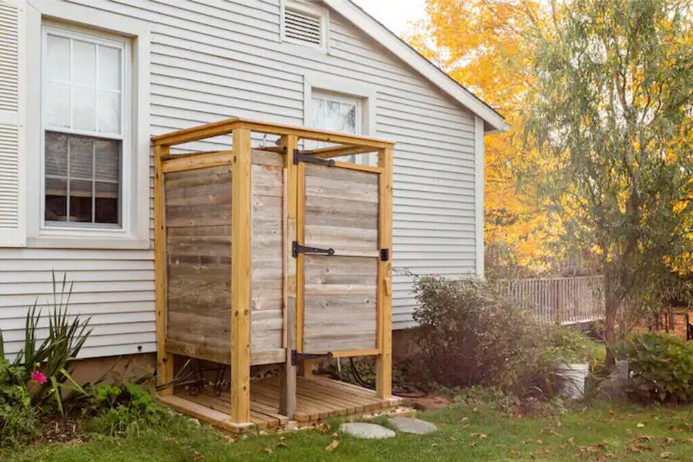 Photo of Outdoor in Guilford