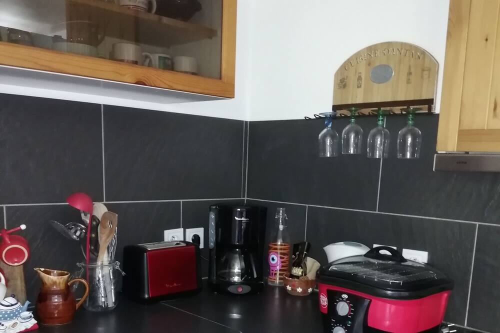 Photo of Kitchen in Arrest