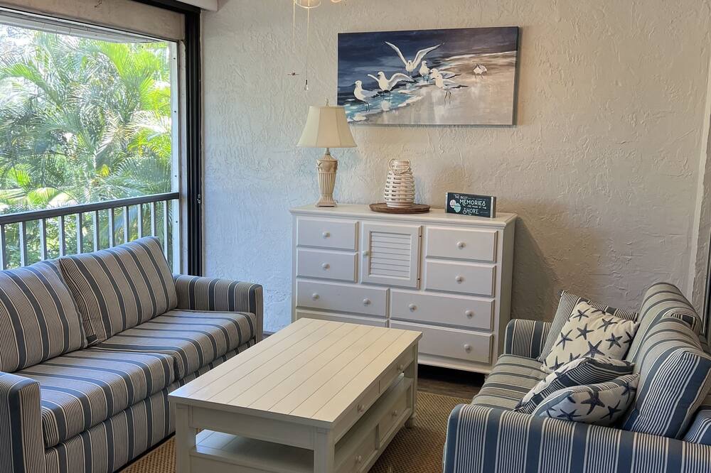 Photo of Livingroom in Kings Lake