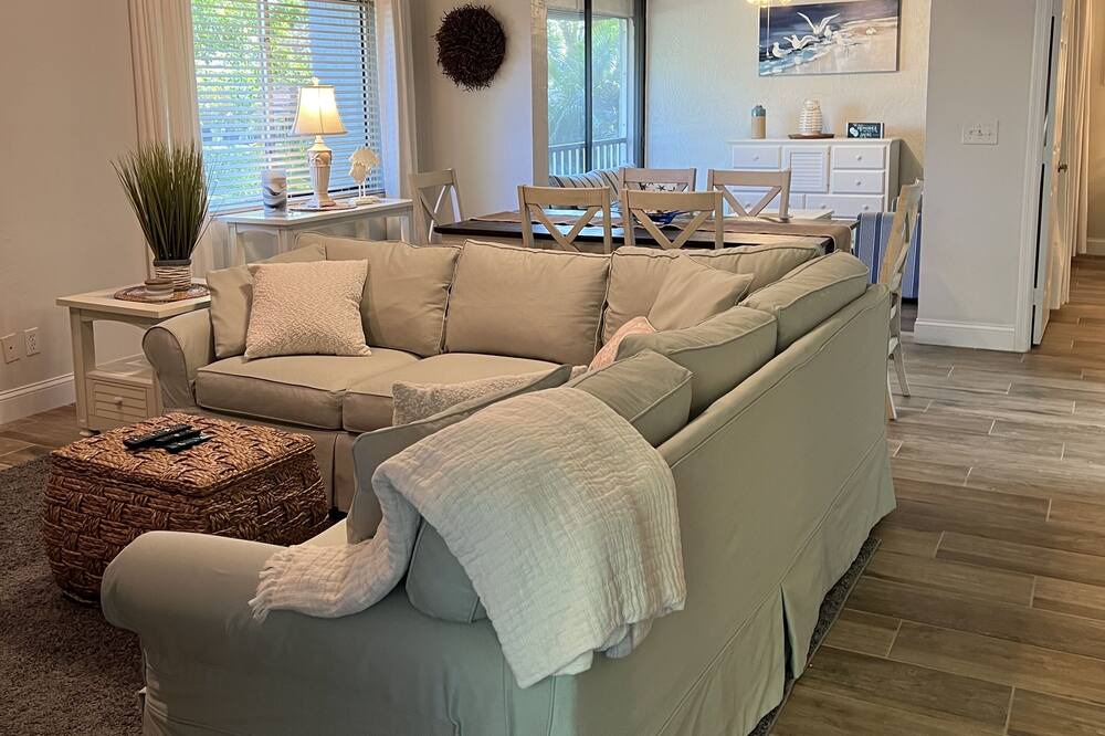 Photo of Livingroom in Kings Lake