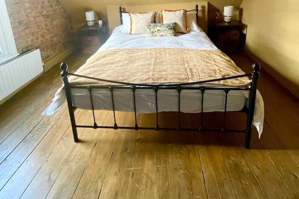 Photo of Bedroom in Dalston