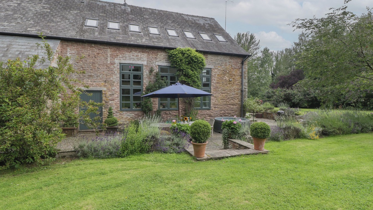 Photo of Others in Little Cowarne