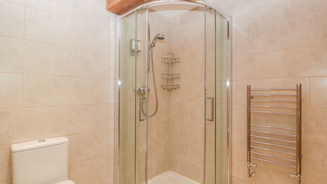 Photo of Bathroom in Little Cowarne