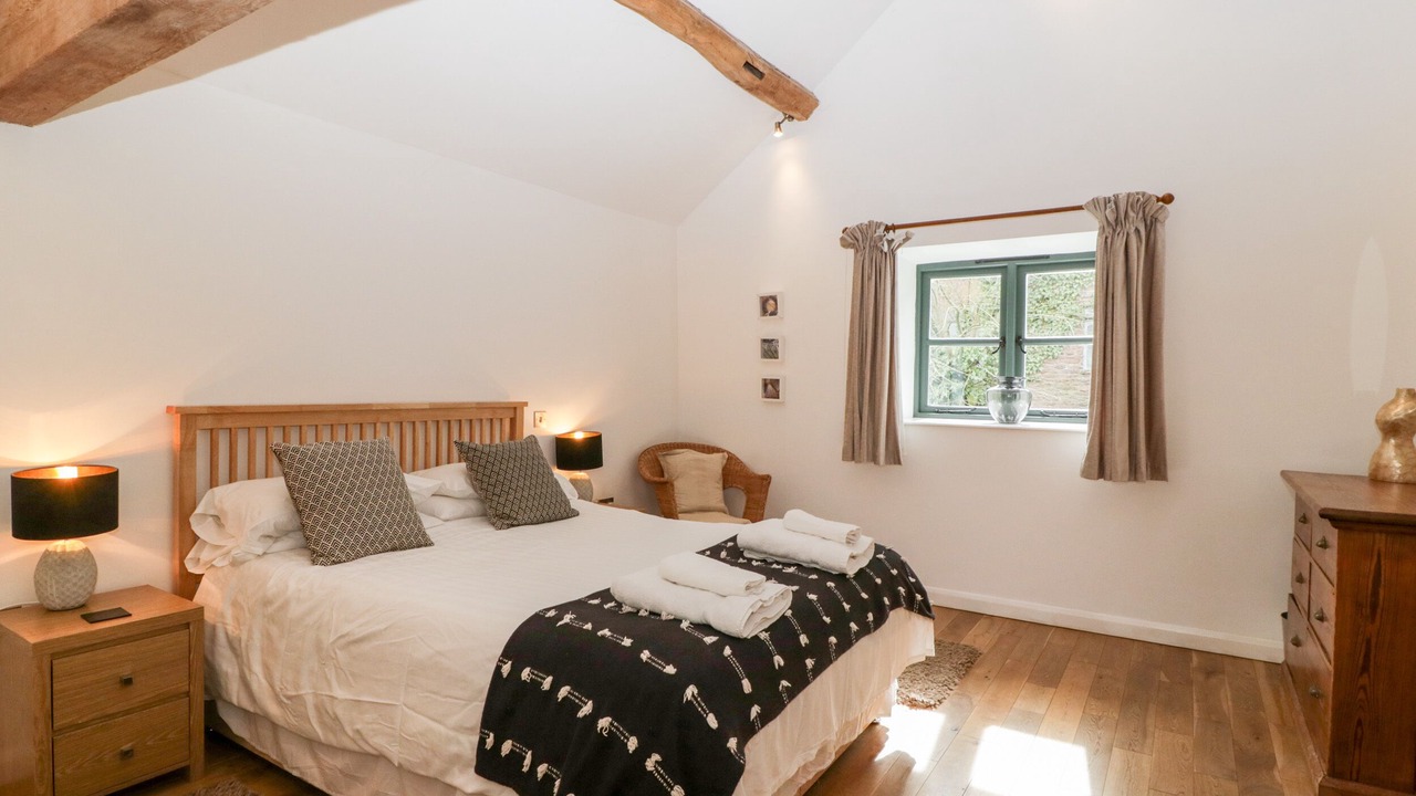 Photo of Others in Little Cowarne