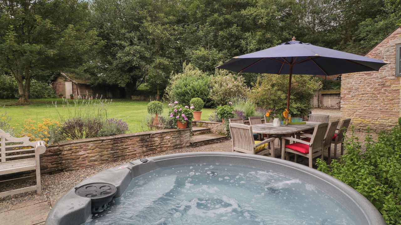 Photo of Outdoor in Little Cowarne