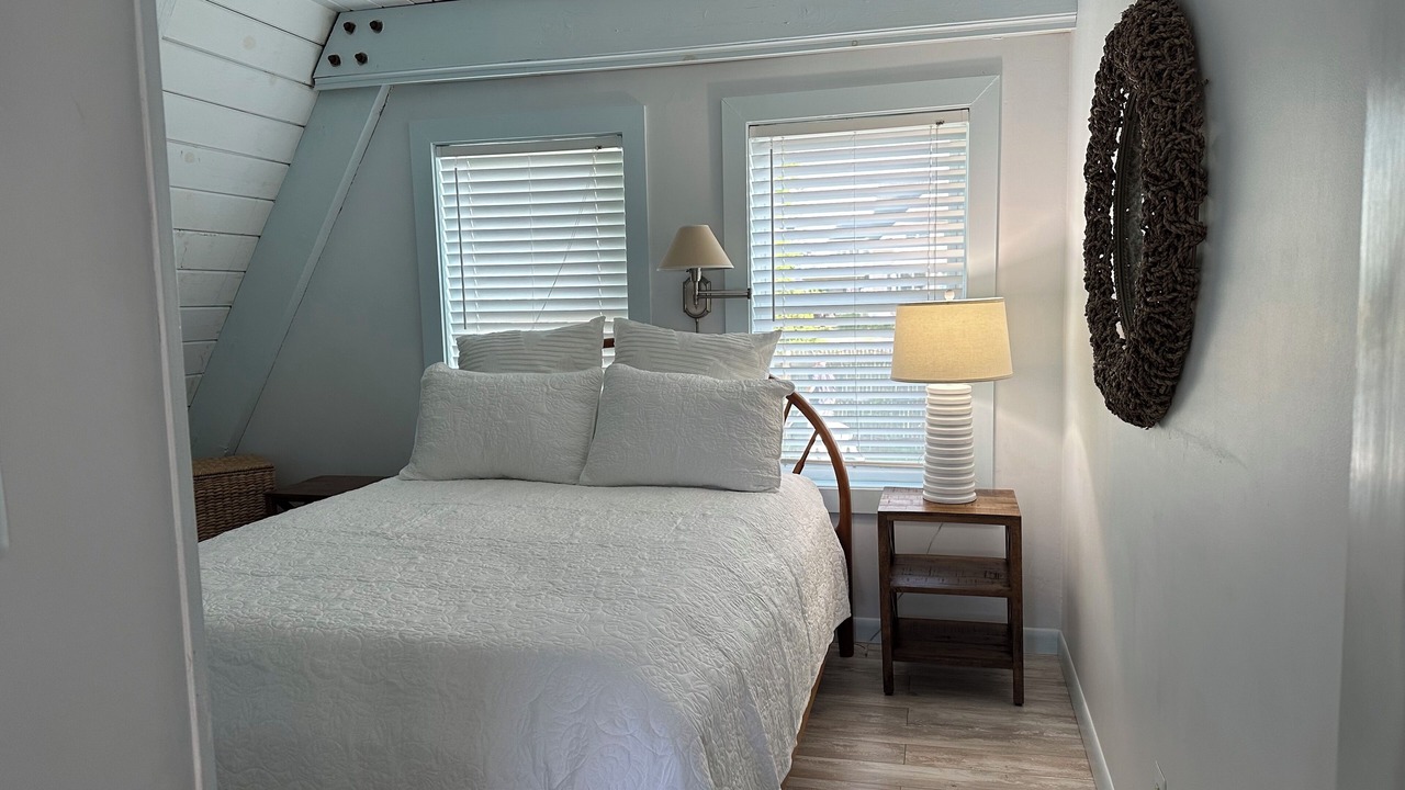 Photo of Bedroom in Newburyport