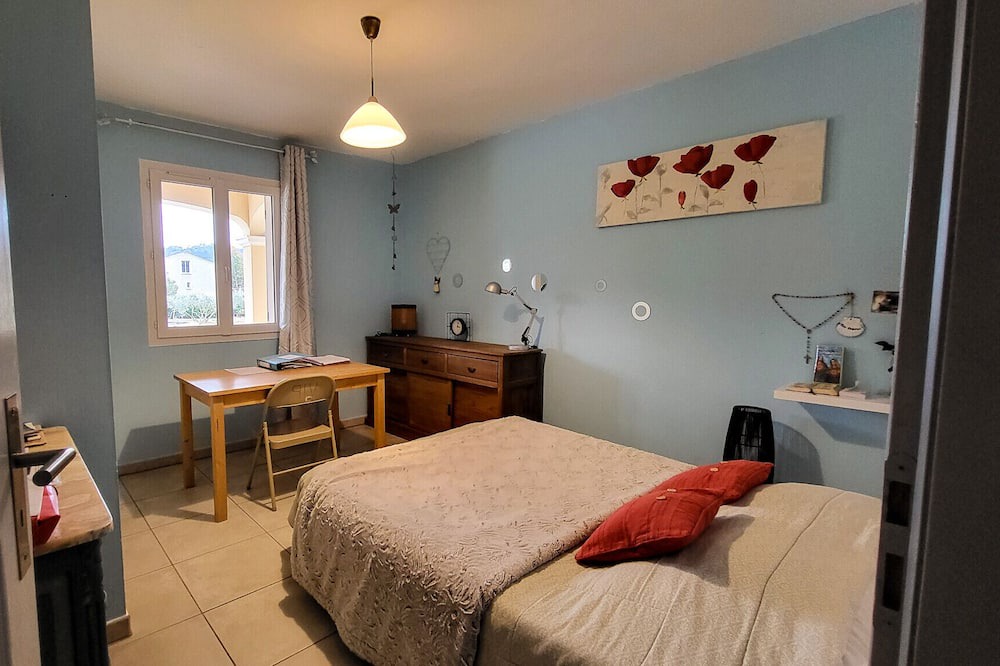 Photo of Others in Mondragon