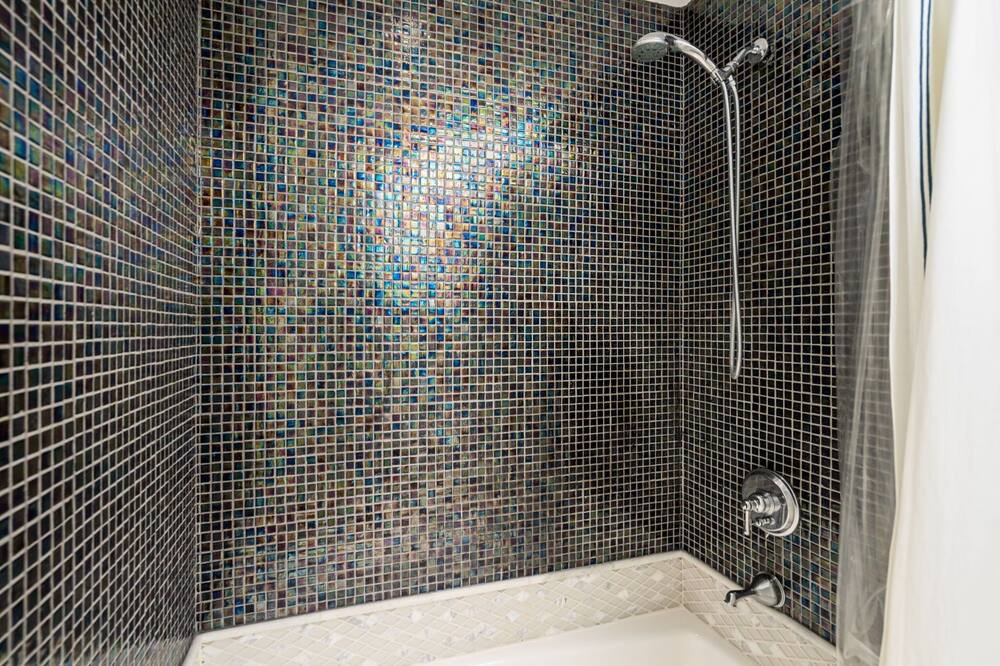 Photo of Bathroom in Uptown