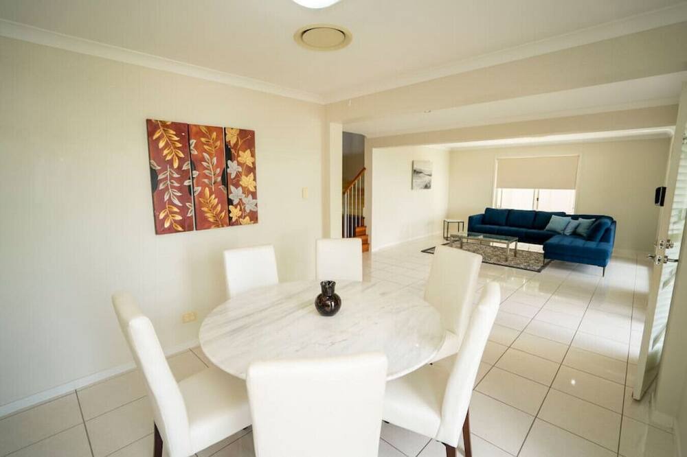 Photo of Others in Biggera Waters