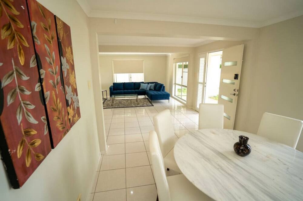 Photo of Others in Biggera Waters