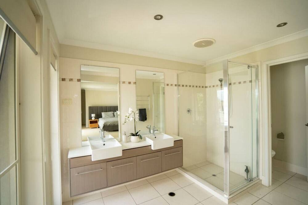 Photo of Others in Biggera Waters