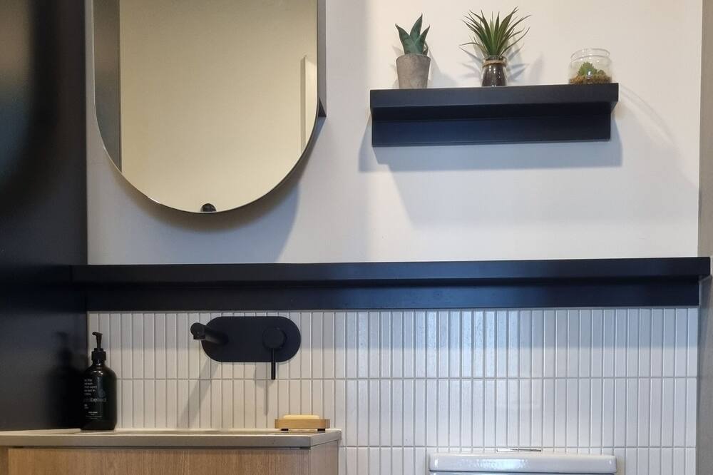 Photo of Bathroom in Brunswick West