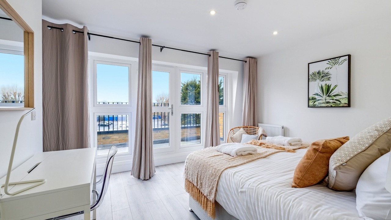 Photo of Others in Yiewsley