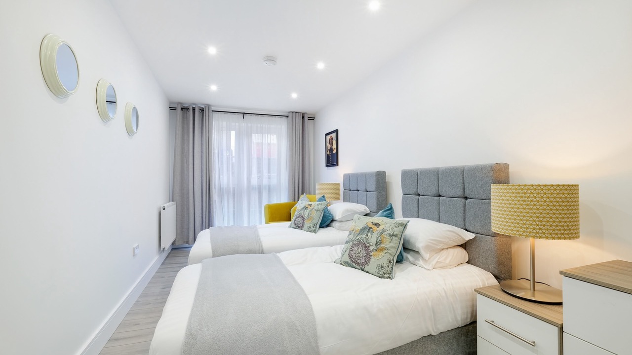 Photo of Others in Yiewsley