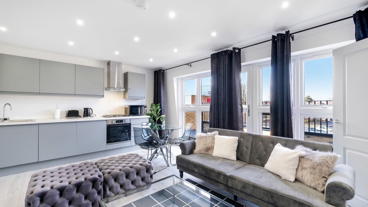 Photo of Others in Yiewsley