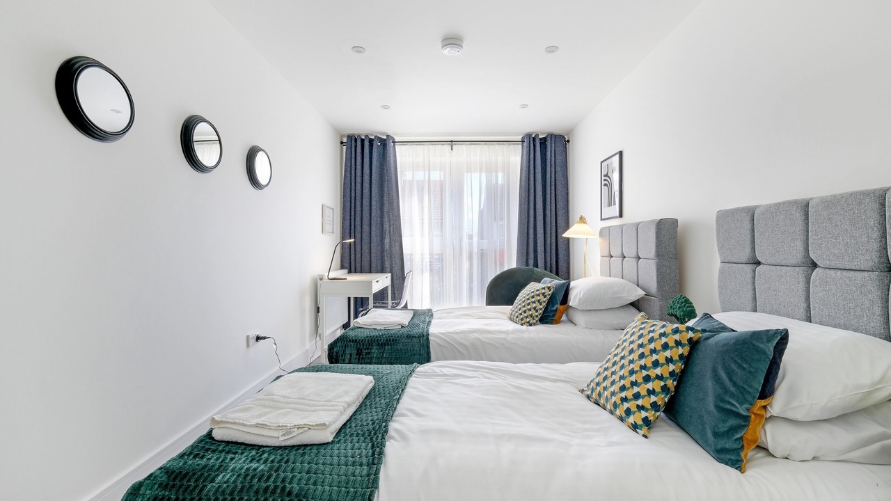 Photo of Others in Yiewsley