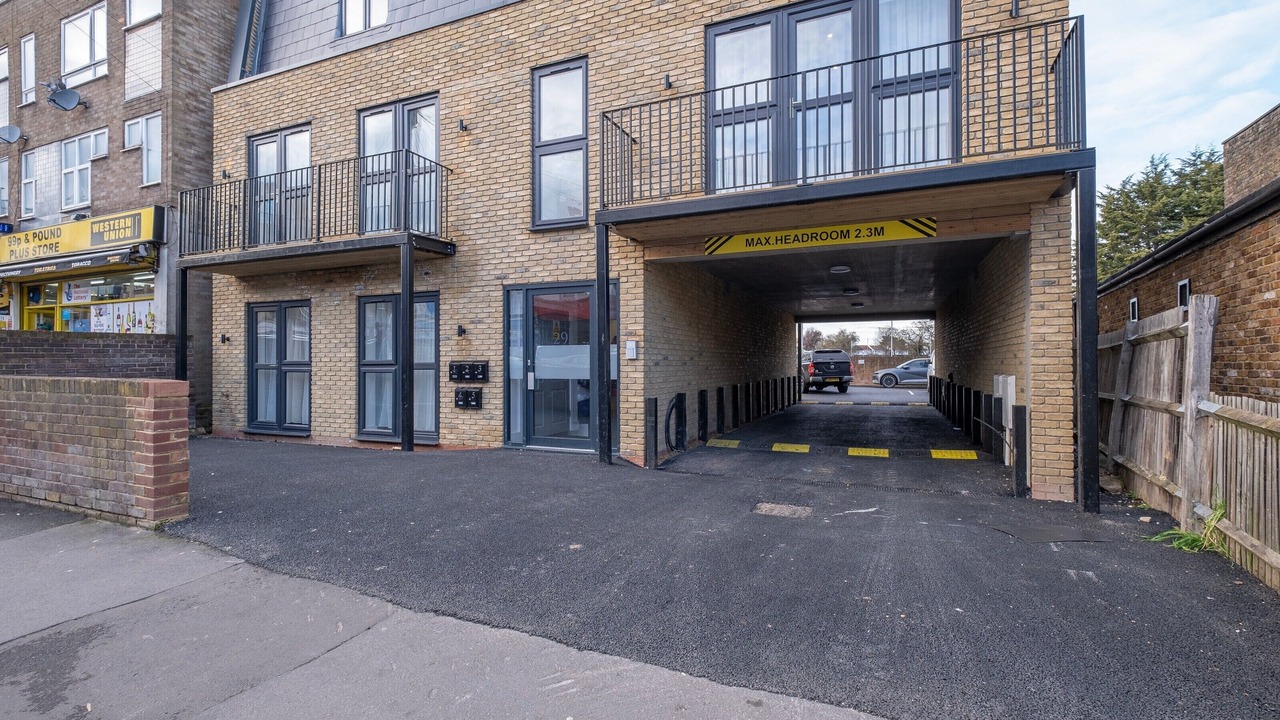 Photo of Outdoor in Yiewsley