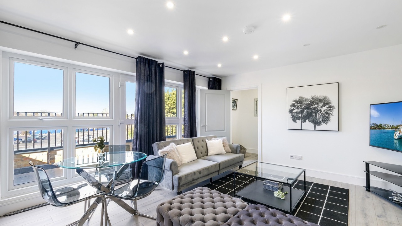 Photo of Others in Yiewsley