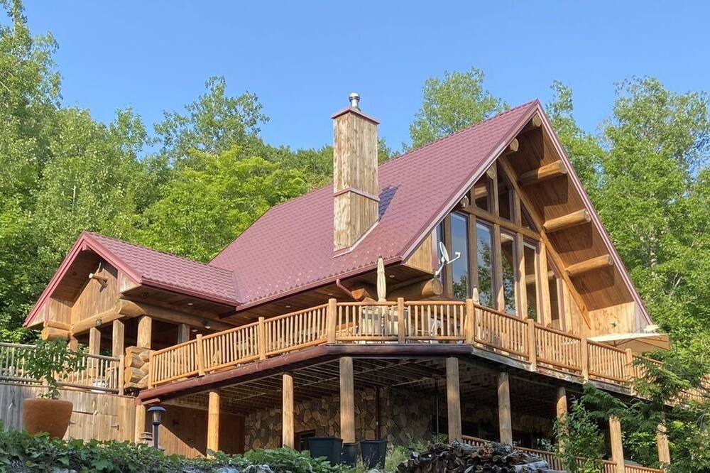 Photo of Outdoor in Val-des-Monts