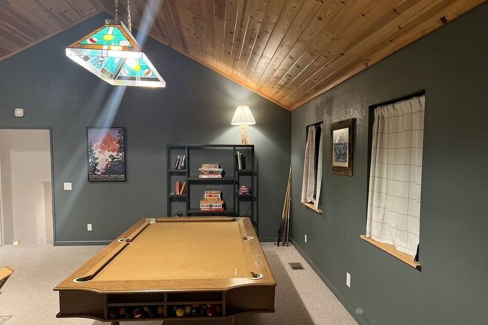 Photo of Bedroom in Kingvale