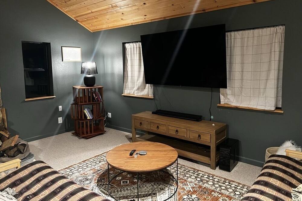 Photo of Livingroom in Kingvale