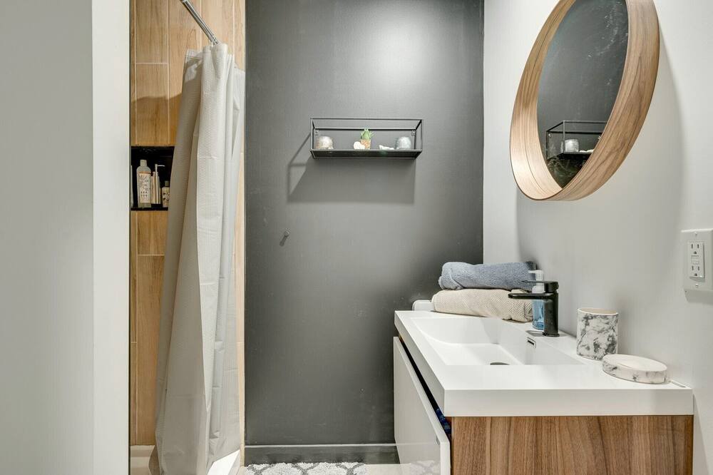 Photo of Bathroom in Saint-Sauveur