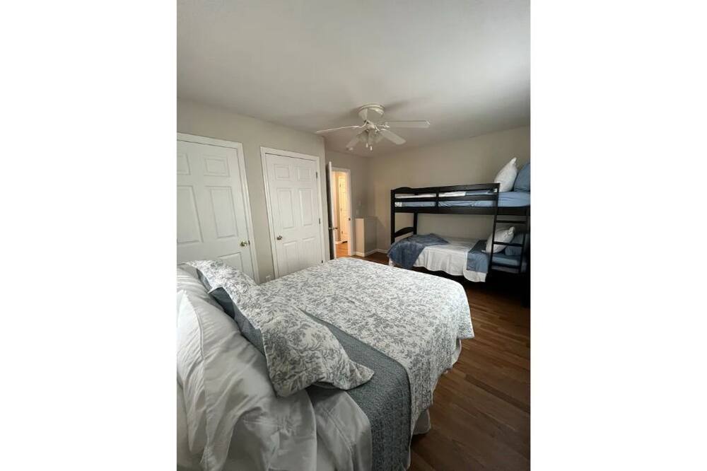 Photo of Bedroom in Saint Andrews