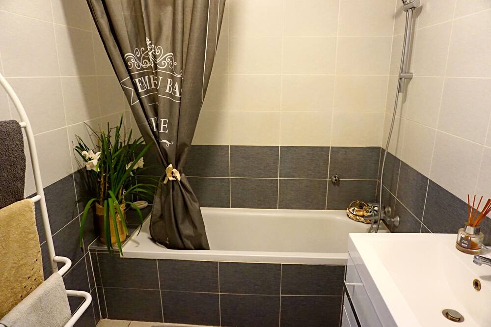 Photo of Bathroom in Perpignan