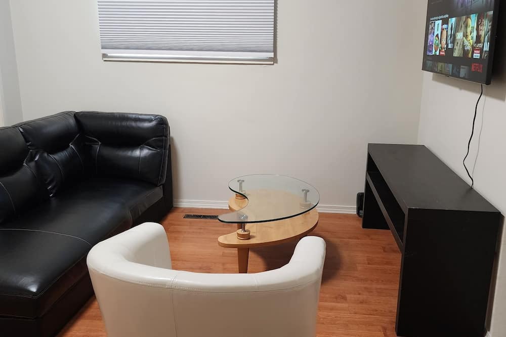 Photo of Livingroom in Winnipeg