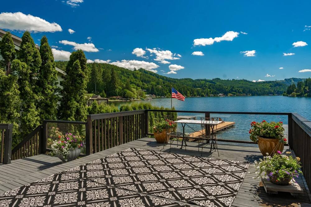 Photo of Outdoor in Olympia