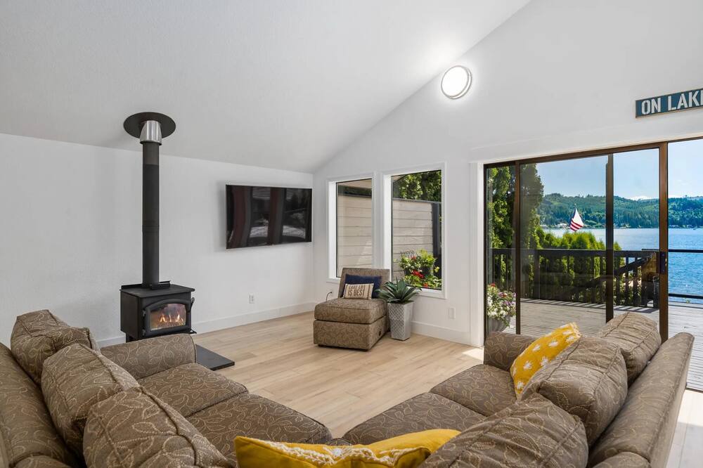 Photo of Others in Olympia