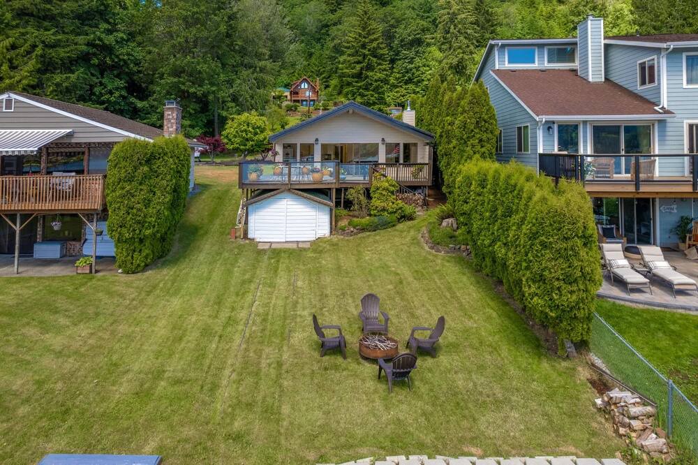 Photo of Others in Olympia