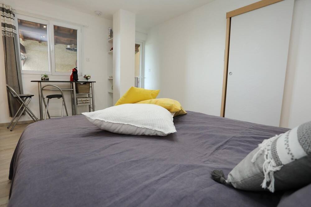 Photo of Bedroom in Chateauneuf-de-Galaure