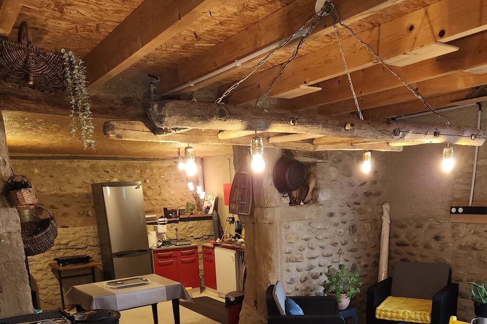 Photo of Others in Chateauneuf-de-Galaure