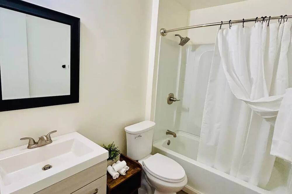 Photo of Bathroom in Osceola