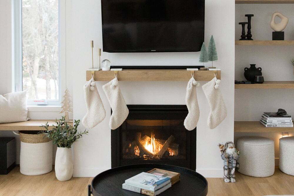 Photo of Livingroom in St-Adolphe-d'Howard