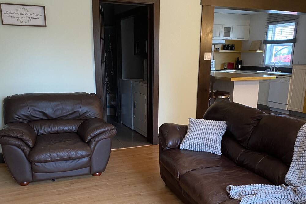 Photo of Livingroom in La Baie