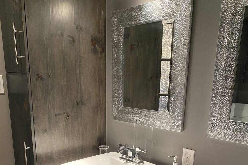 Photo of Bathroom in La Baie