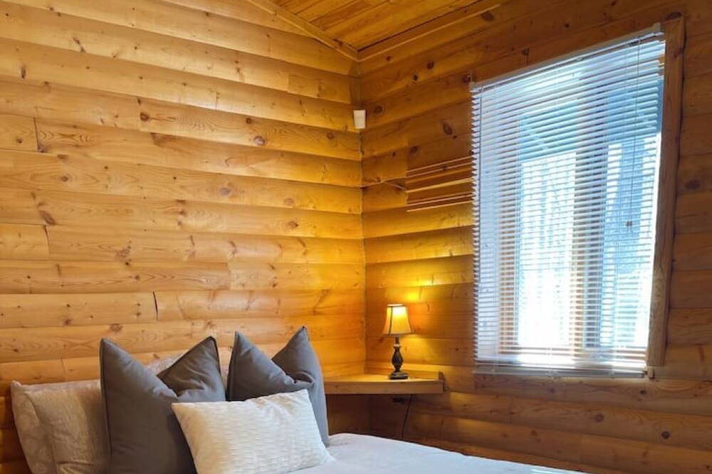 Photo of Bedroom in Sainte-Agathe-des-Monts