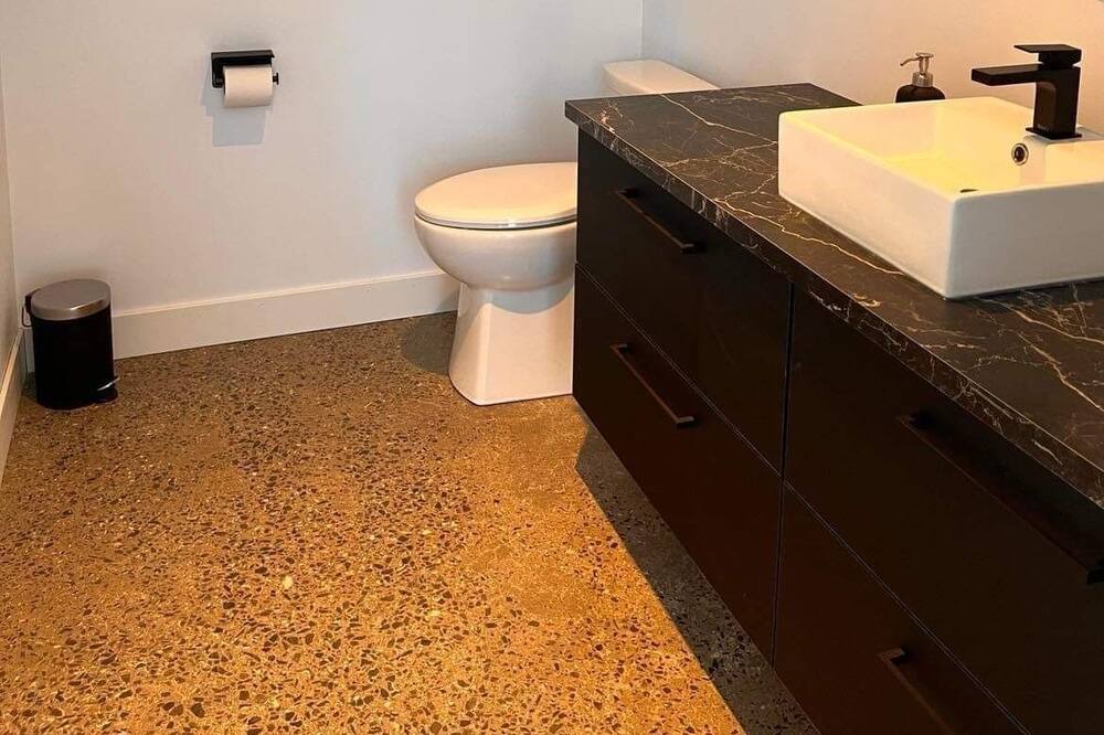 Photo of Bathroom in L'Anse-Saint-Jean