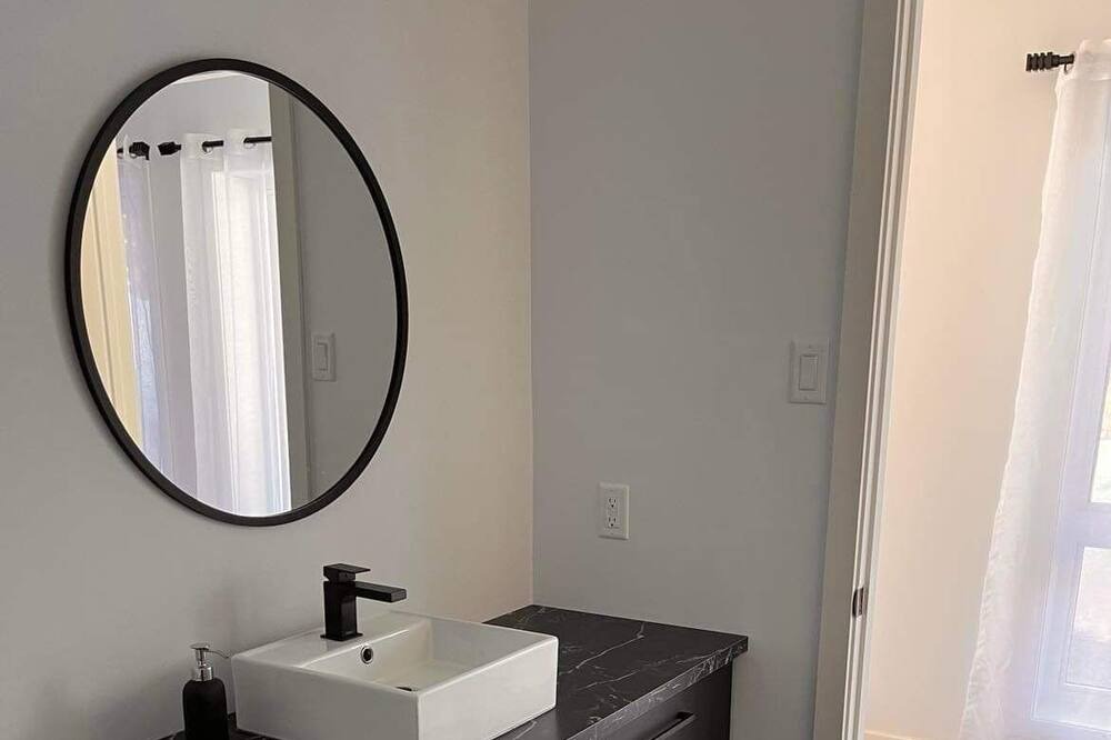 Photo of Bathroom in L'Anse-Saint-Jean