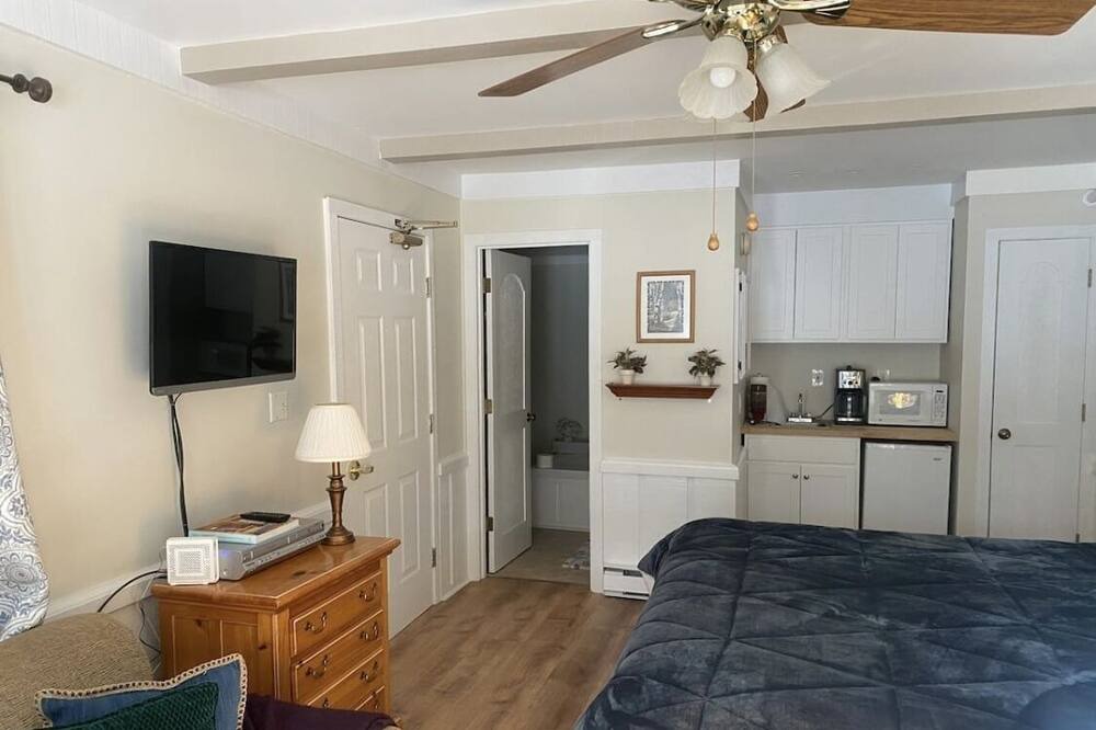 Photo of Bedroom in Mackinac Island