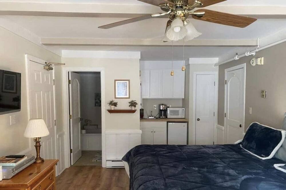 Photo of Kitchen in Mackinac Island