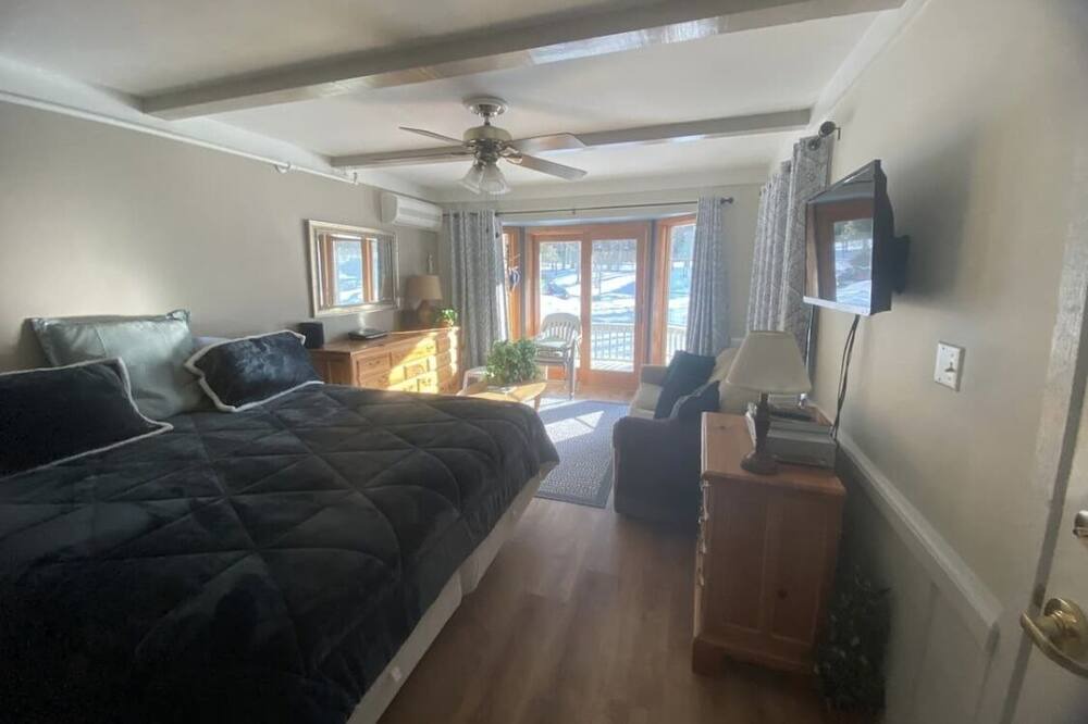 Photo of Bedroom in Mackinac Island
